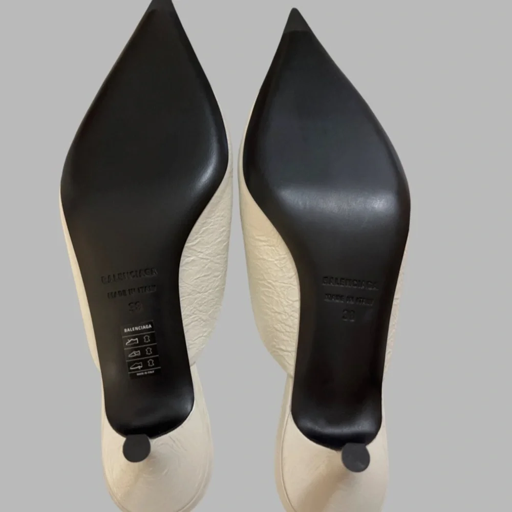 NWT BALENCIAGA Leather Elegant White Mules Size 38 - Picture 11 of 16